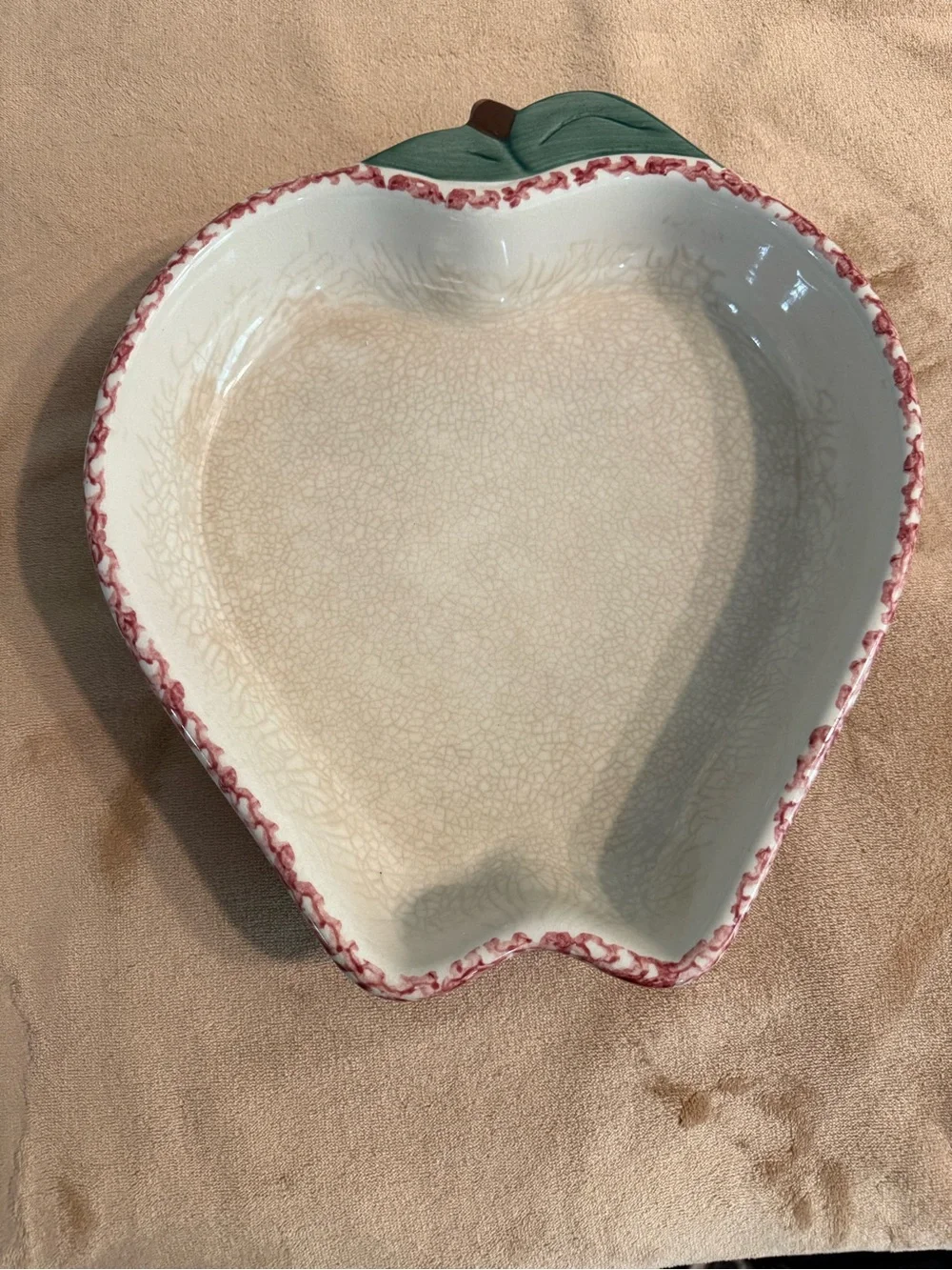 Apple-Shaped Ceramic Serving Dish with Green Leaf Accent